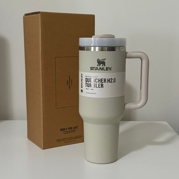NWT Stanley 40oz Dune Quencher H2.0 FlowState Tumbler - Picture 1 of 7